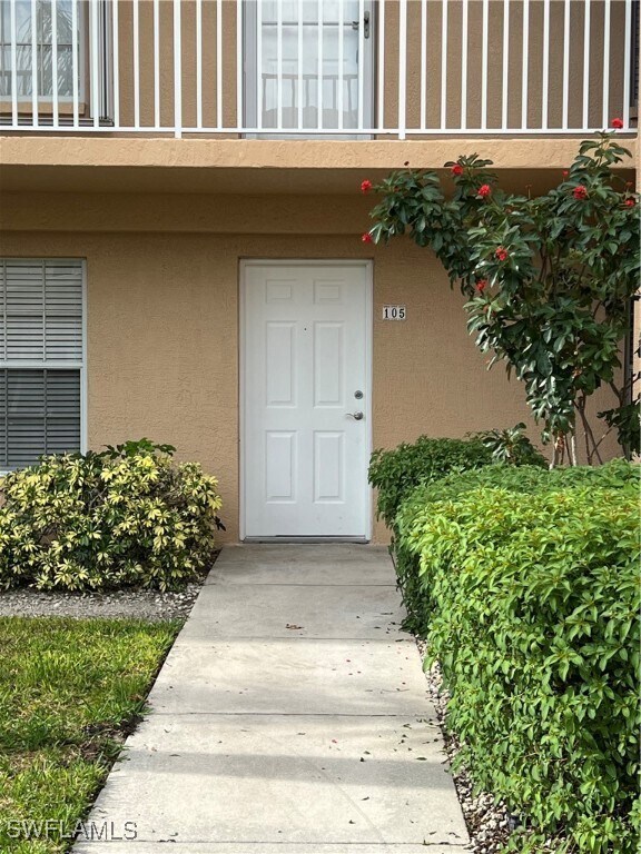 Foto del edificio - 9640 Victoria Ln