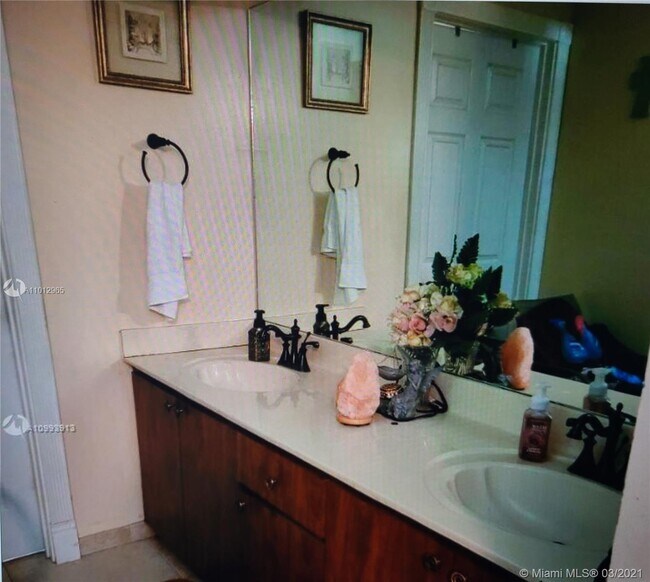Foto del edificio - 12332 NW 98th Ln