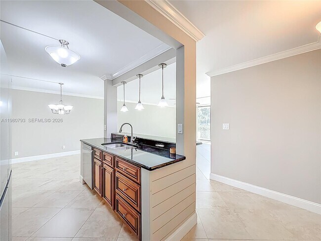 Foto del edificio - 1350 River Reach Dr