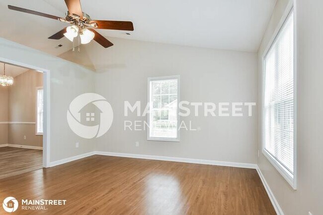 Foto del edificio - 1922 Flatrock Terrace, Winston Salem, NC 2...