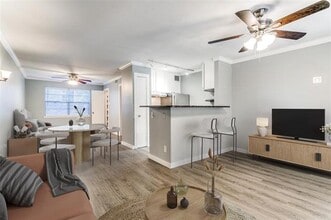 Building Photo - 4525 Gilbert Ave