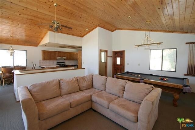 Building Photo - 42677 Alta Vista Ave