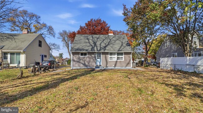 Building Photo - 5724 Denfield Rd