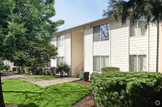 Building - South Pointe Apartments