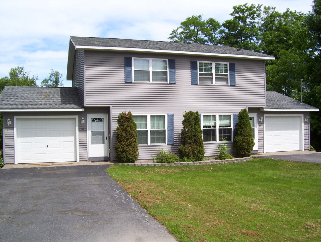 197 Utica St, Clinton, NY 13323 Townhome Rentals in Clinton NY