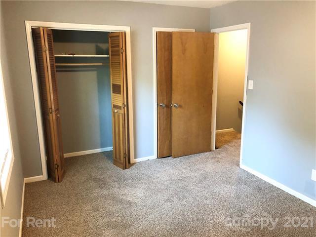 Foto del edificio - 326 Columbia St