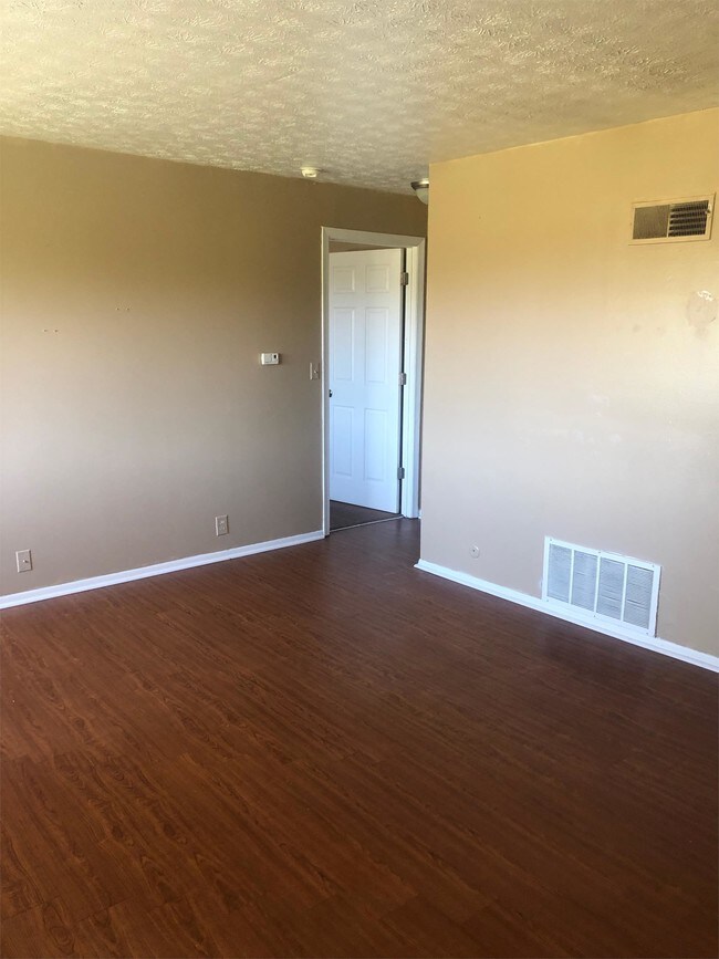 Building Photo - 2159 S 300 E