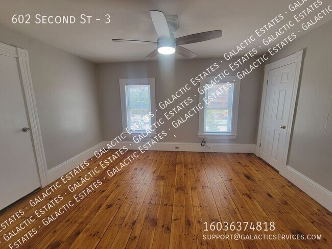 Foto del edificio - 602 Second St-3
