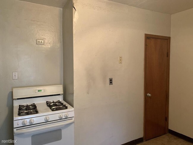 Foto del edificio - 12405 Fairview Ct