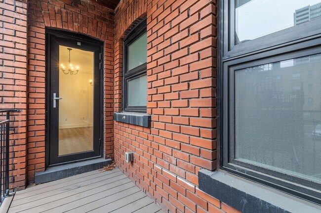 Photo du bâtiment - Gorgeous 1 Bed in Durand