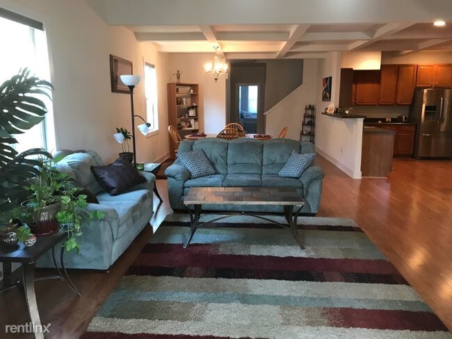 Building Photo - 4 br, 3 bath House - 50 ONTEORA OAKS DR