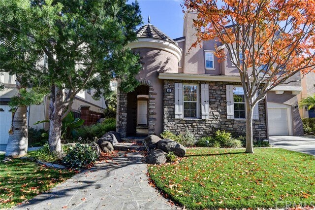 Foto del edificio - 48 Langford Ln