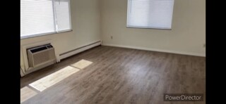 Building Photo - 4843 Broadview Rd