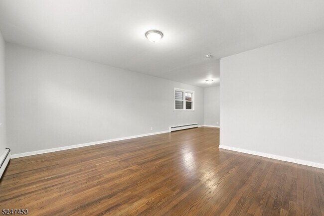 Building Photo - 135 Myrtle Ave