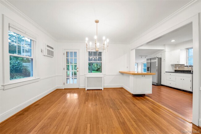 Foto del edificio - 138 Hillcrest Ave
