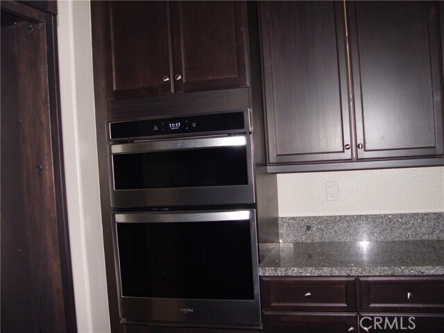 Foto del edificio - 45667 Bassett St