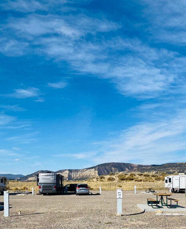 Building Photo - 322 County Rd 8