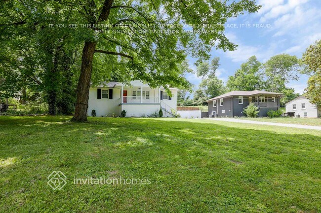 Building Photo - 605 Durrett Dr