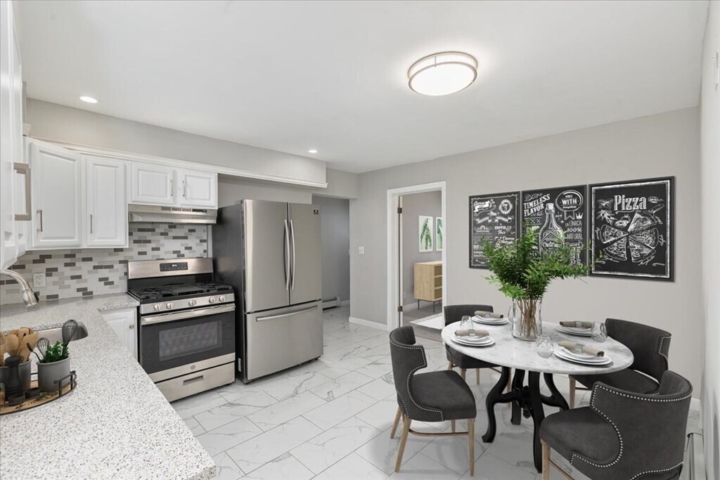 83 Pitcairn St Unit B, Revere, MA 02151 Room for Rent in Revere, MA