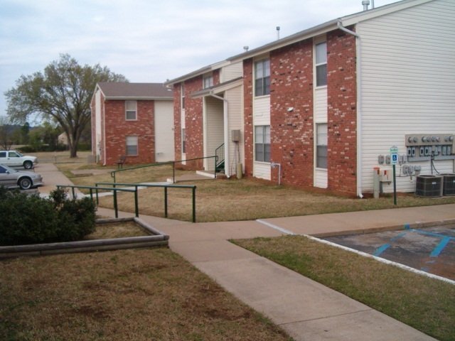 Foto del edificio - 205 New Lake Rd