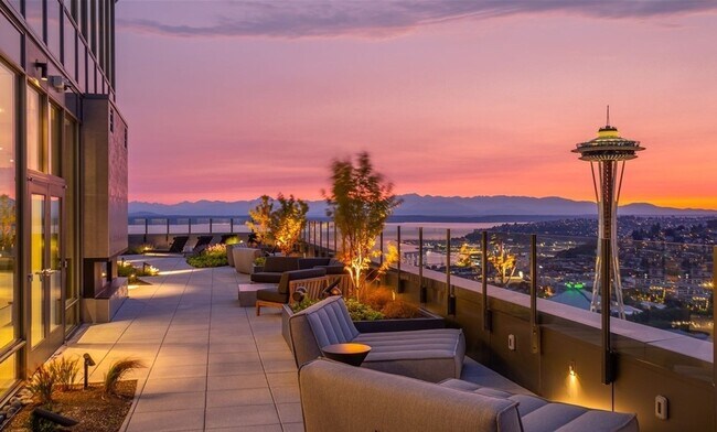 Foto del edificio - Modern Spire Condo with Space Needle Views in Belltown
