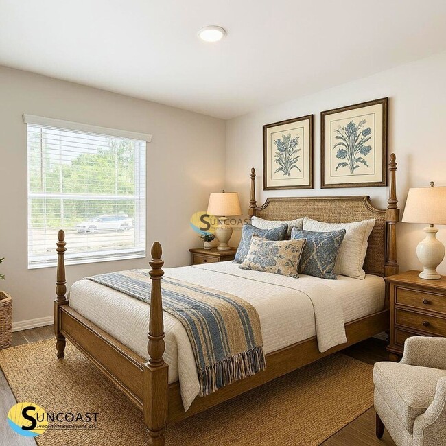 Building Photo - 815 Pineaire St