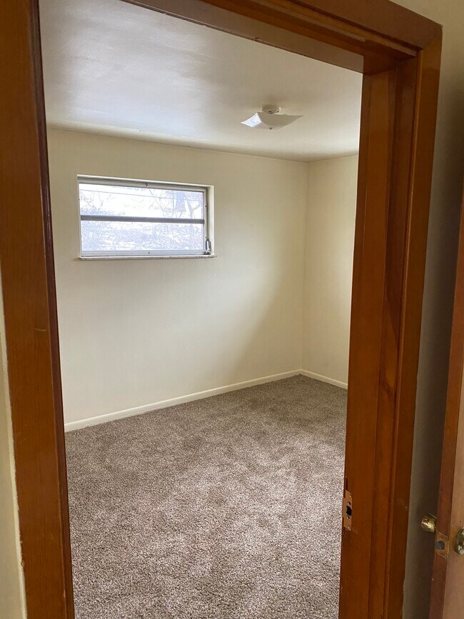 Foto del edificio - 8310 Riley Rd