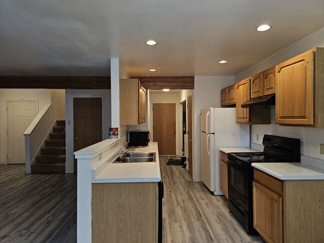 Foto del edificio - 1070 Elk Run Ln