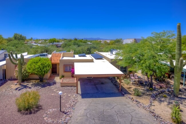 Building Photo - 1422 S Moonflower Ln