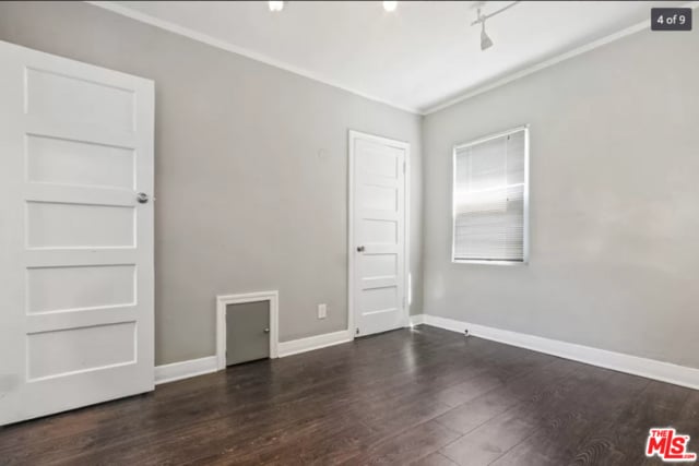 Building Photo - 4229 1/4 Lockwood Ave