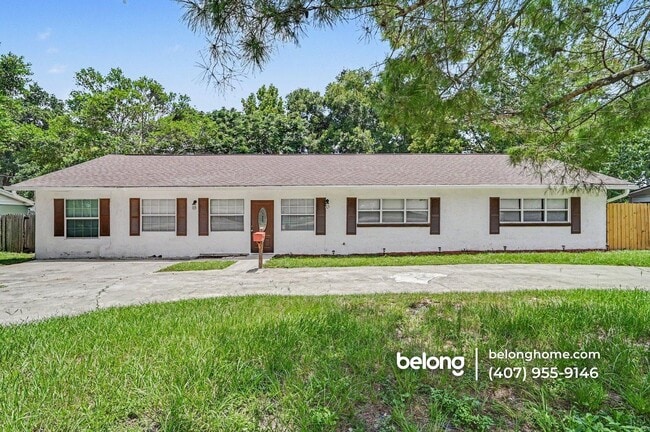 Building Photo - 1518 Oranole Rd