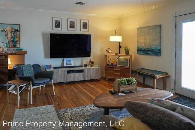 Foto del edificio - 3 br, 2 bath House - 805 W Christopher
