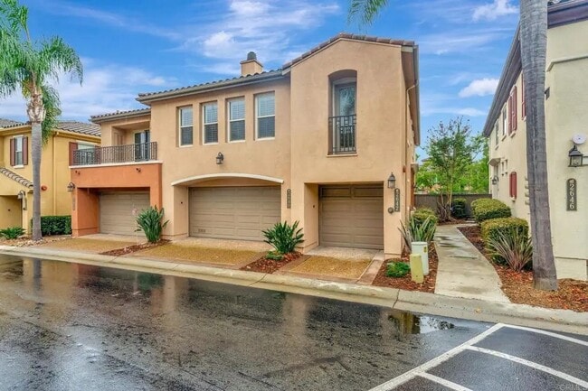 Building Photo - 2642 Bellezza Dr