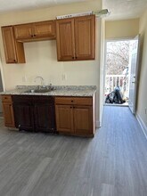Building Photo - 48 Irion St