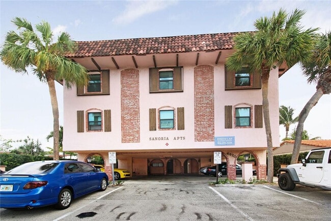 Foto del edificio - 4620 Bougainvilla Dr