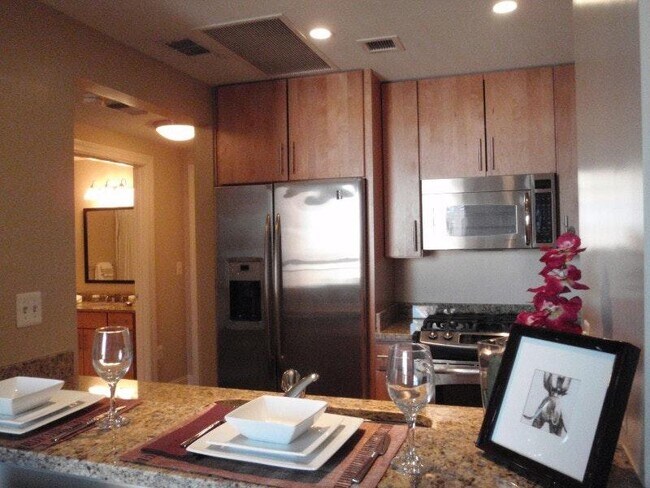 Foto del edificio - 2050 Jamieson Ave