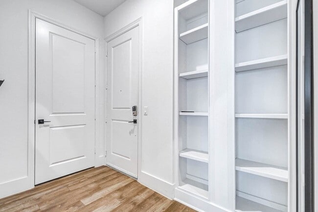 Building Photo - 1508 Blodgett St