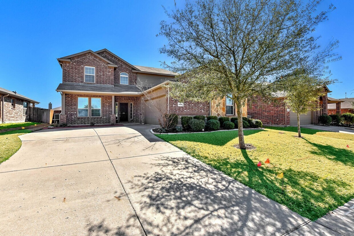 1501 Hanover Ln, Van Alstyne, TX 75495 House for Rent in Van Alstyne