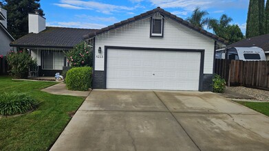 Building Photo - 6213 Jaguar Ct