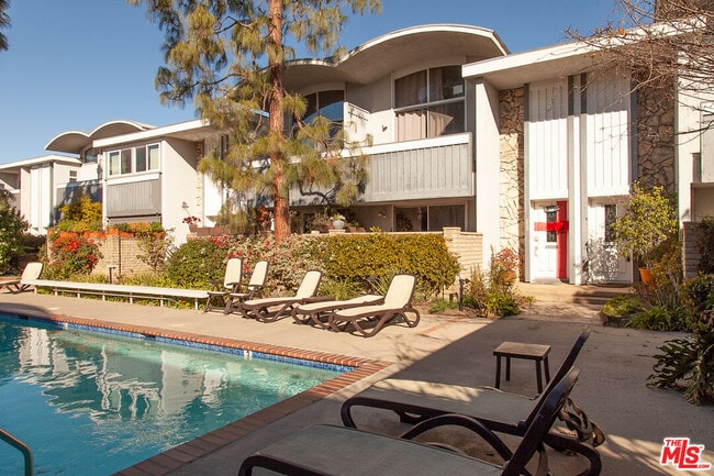 Foto del edificio - 4804 La Villa Marina