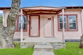 Building Photo - 217 Cedar St