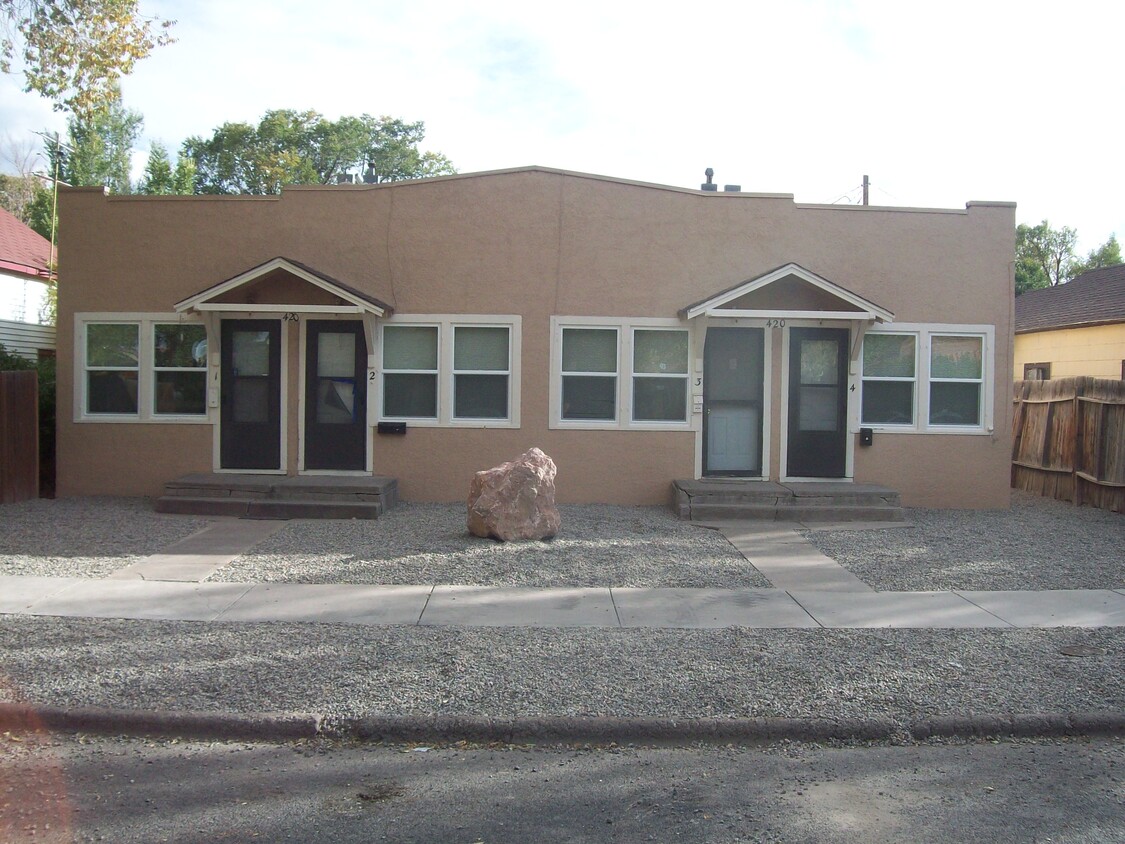 Foto principal - 420 8th St