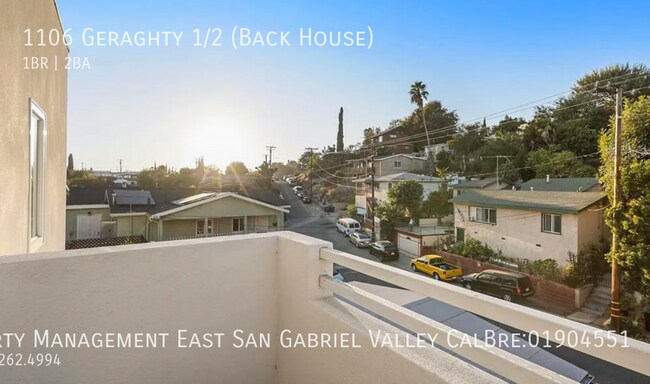 Foto del edificio - 1106 1/2 Geraghty (Back House)-