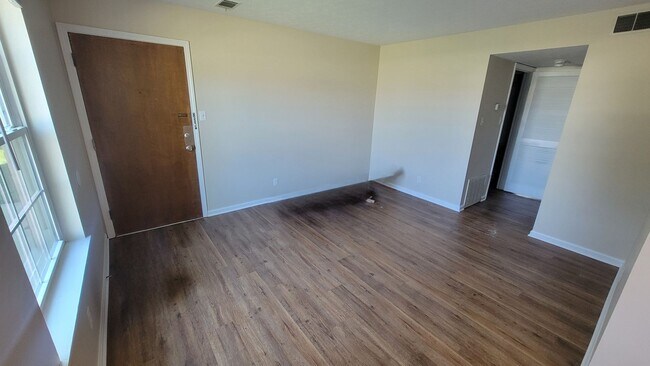 Building Photo - 3406 Breckenridge Ln