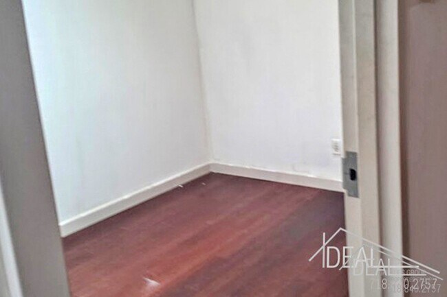 Foto del edificio - 285 Stanhope St