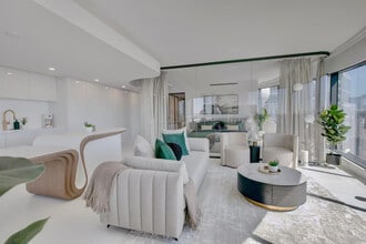 Building Photo - 1033 Nelson St.