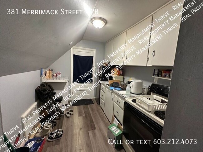 Building Photo - 381 Merrimack St