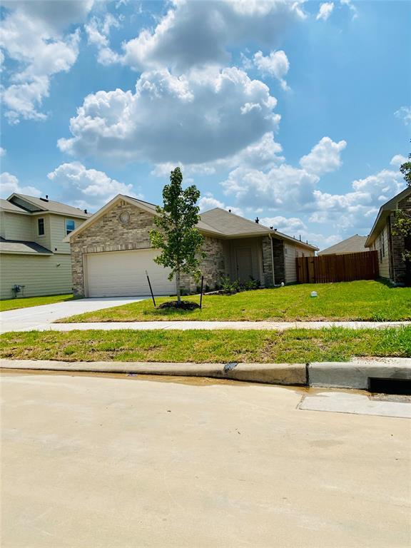 Building Photo - 21807 Barred Owl Dr