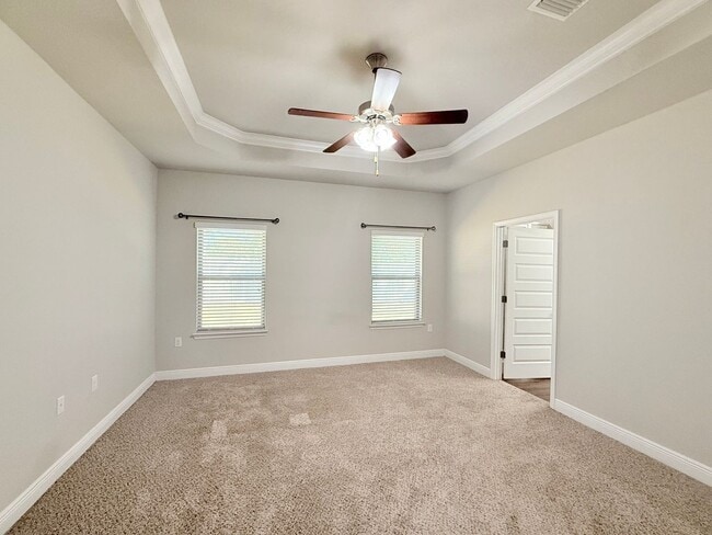 Building Photo - Gorgeous 3-Bedroom Home - Hawk’s Landing