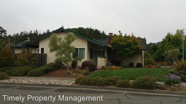 Building Photo - 3566 Brookdale Dr